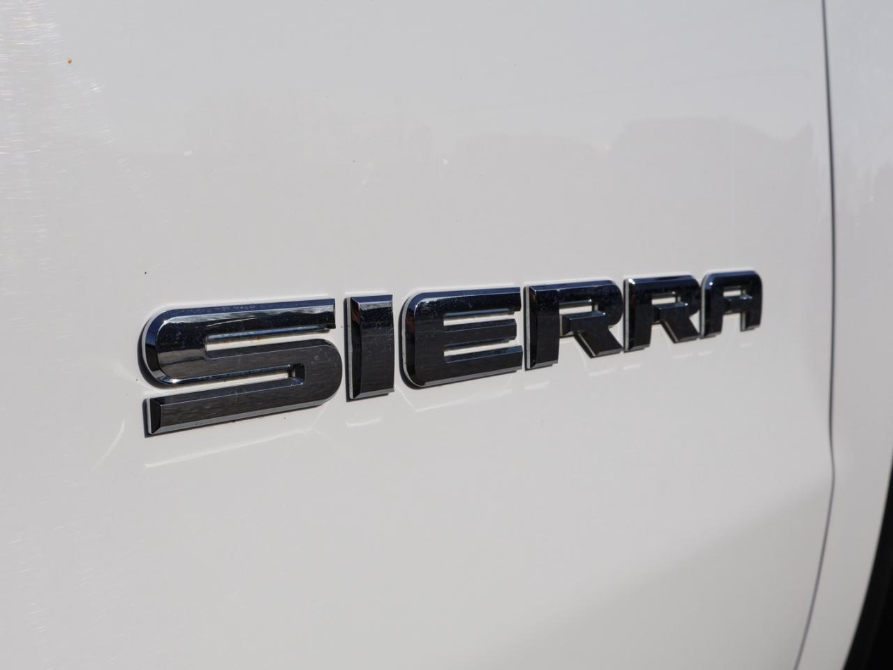 2016 GMC Sierra 1500 V8 4WD CERTIFIED *ACCIDENT FREE*SERVICE RECORDS* BED LINER BLUETOOTH CRUISE CHROME - Photo #26