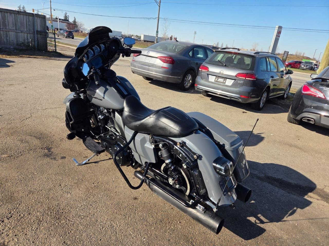 2022 Harley-Davidson Ultra LIMITED, 114CI, EXHAUST, BLACKED OUT, LIGHT DAMAGE - Photo #7