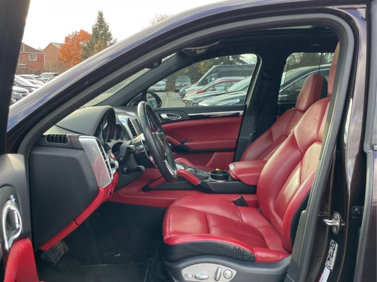 2015 Porsche Cayenne AWD 4DR DIESEL Photo