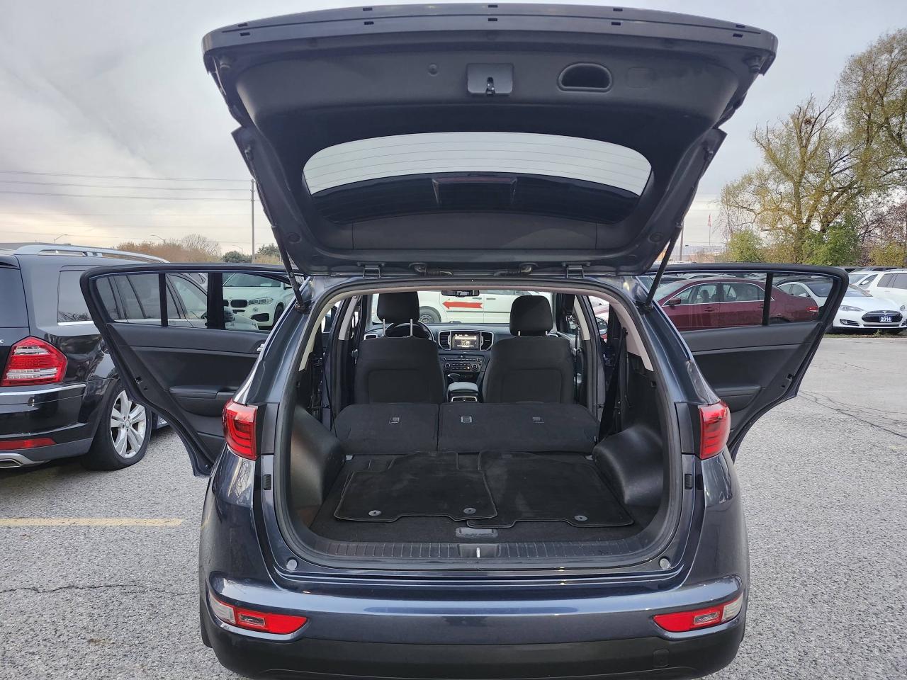 2017 Kia Sportage AWD 4dr EX Tech w/Black- Photo