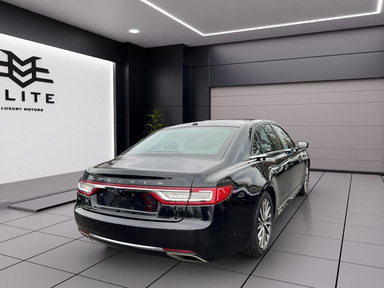 2017 Lincoln Continental SELECT AWD - LEATHER - NAVI - BACK-UP-CAM !! Photo