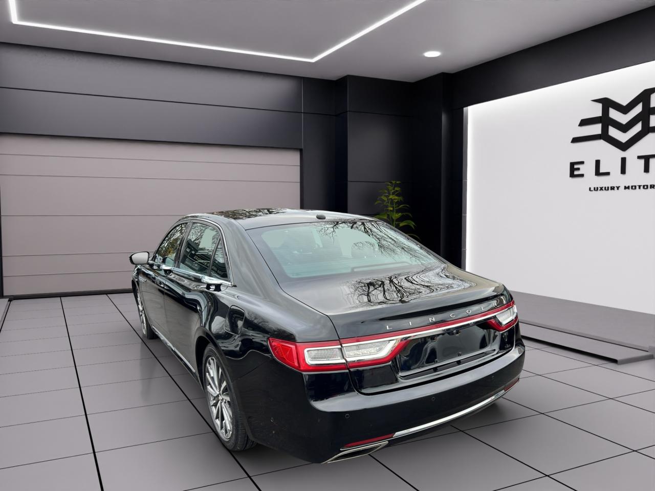 2017 Lincoln Continental SELECT AWD - LEATHER - NAVI - BACK-UP-CAM !! Photo