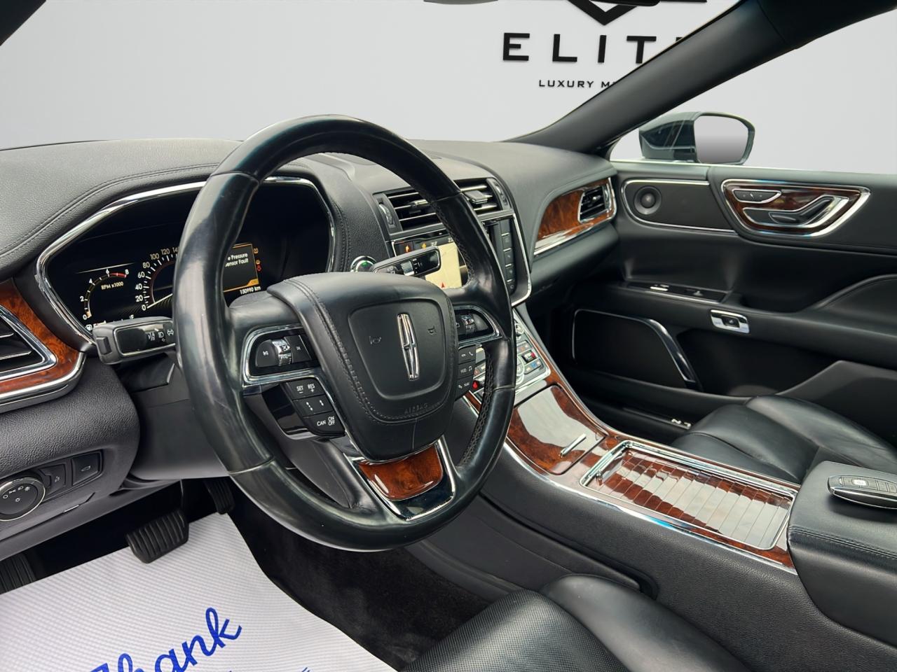 2017 Lincoln Continental SELECT AWD - LEATHER - NAVI - BACK-UP-CAM !! Photo