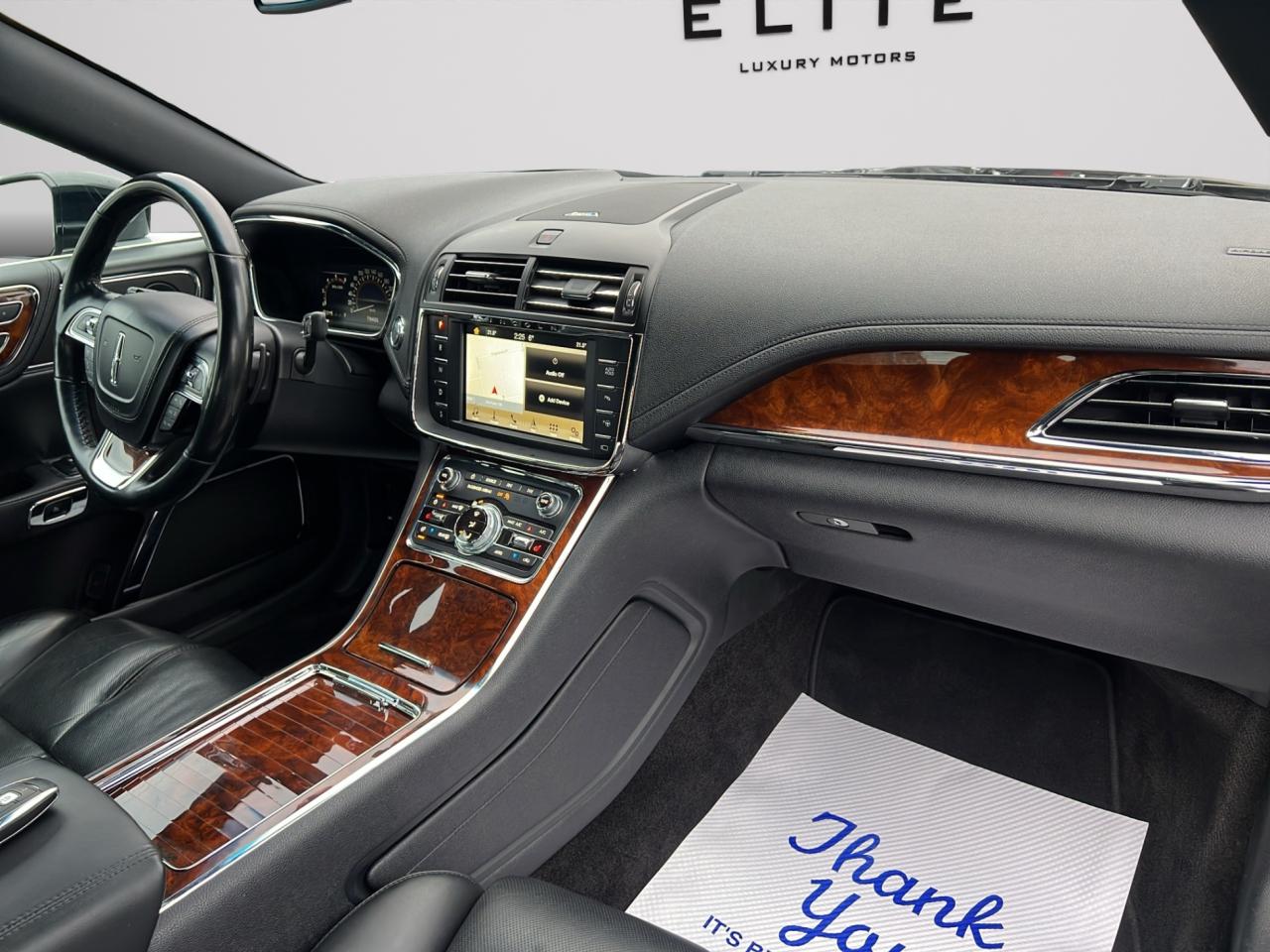 2017 Lincoln Continental SELECT AWD - LEATHER - NAVI - BACK-UP-CAM !! Photo