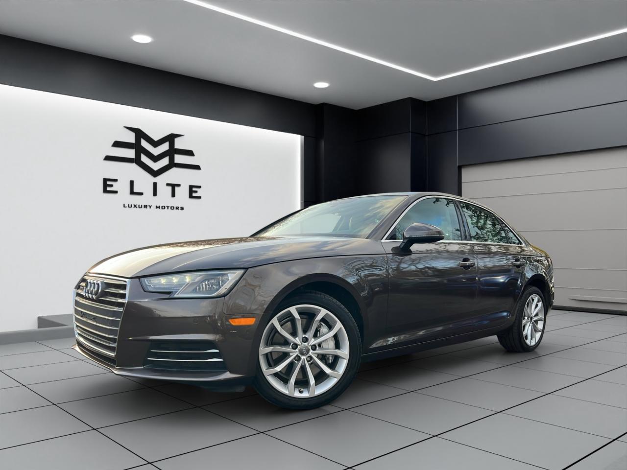 2017 Audi A4 PROGRESSIV QUATTRO - NAVIGATION SYSTEM - LEATHER !! Photo