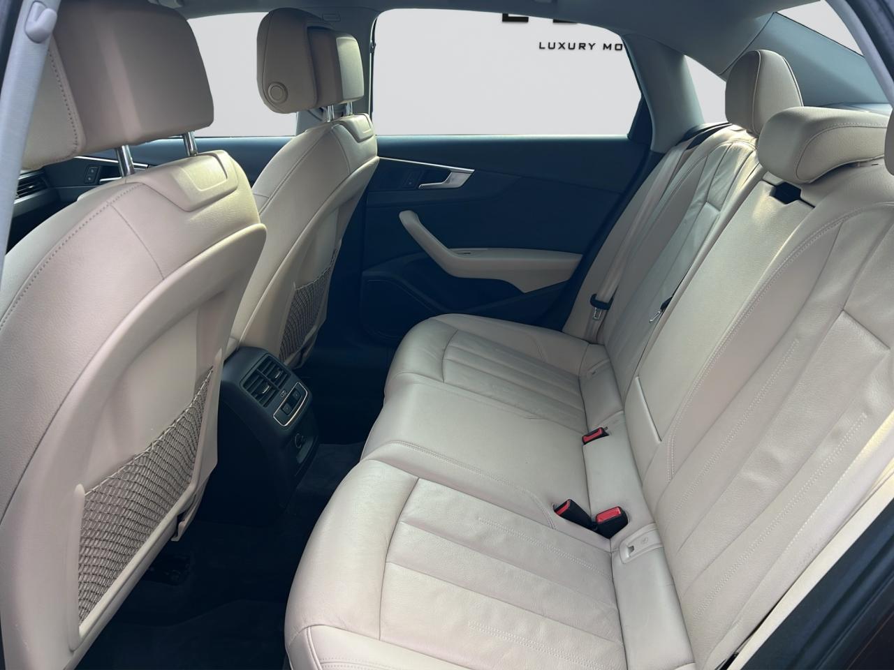 2017 Audi A4 PROGRESSIV QUATTRO - NAVIGATION SYSTEM - LEATHER !! Photo