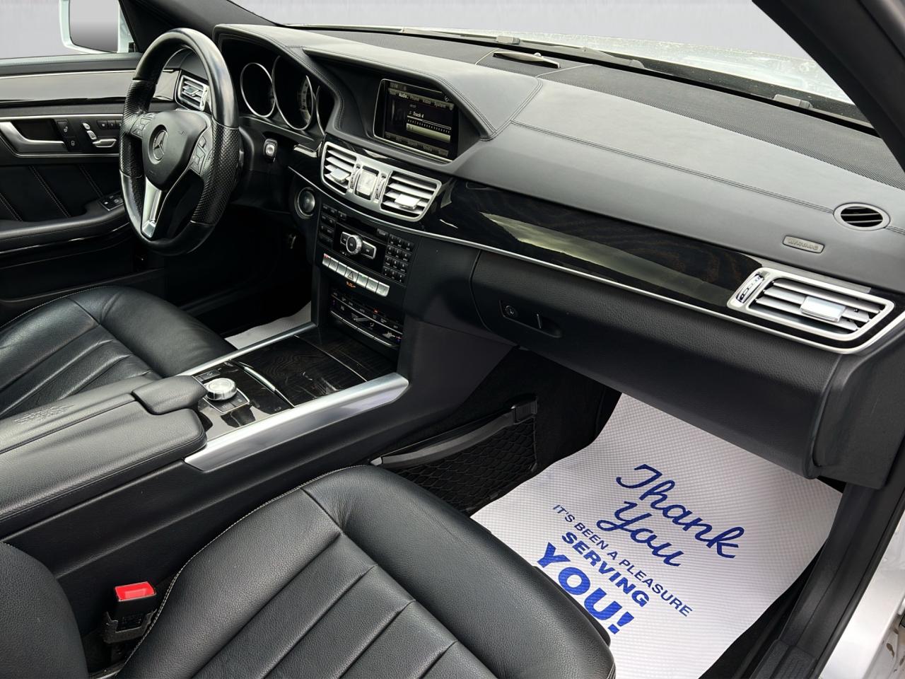 2015 Mercedes-Benz E-Class E400 4MATIC - AMG PKG - NAVI - LEATHER - 71,000KMS !! Photo