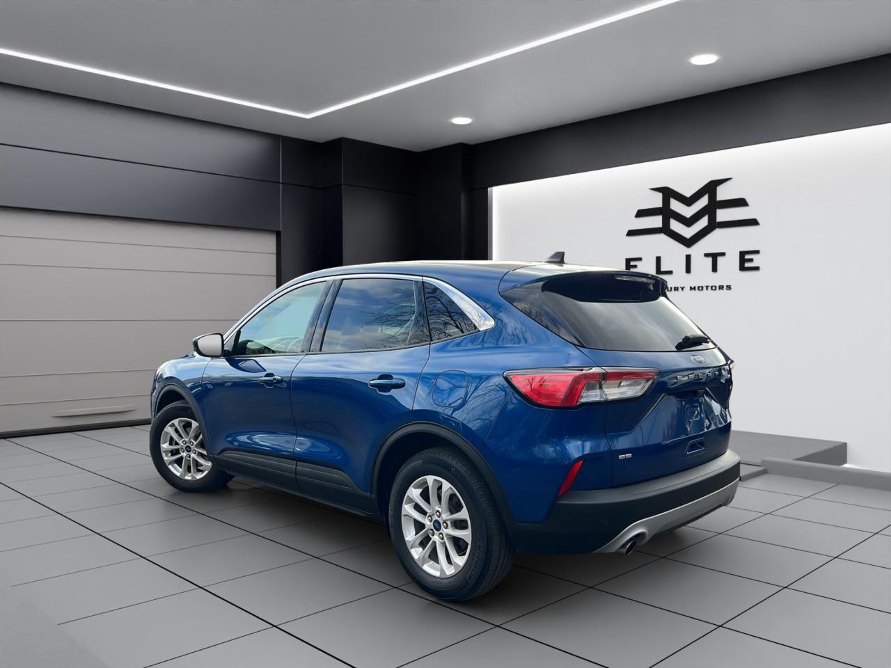 2022 Ford Escape SE - Blind Spot Monitor - Reverse Camera !!! Photo4