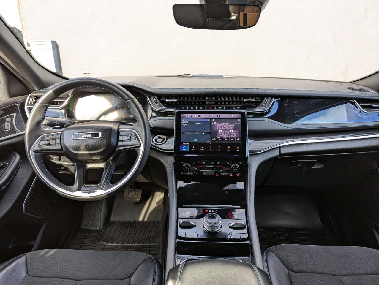 2023 Jeep Grand Cherokee 4xe Trailhawk 4x4 Photo