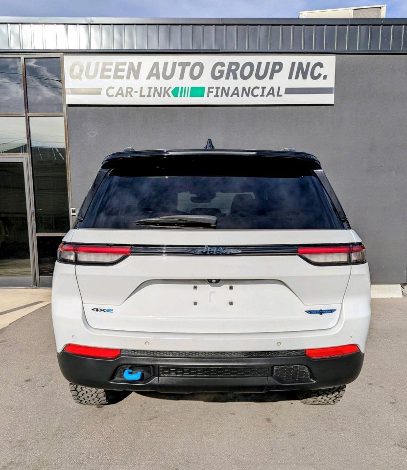 2023 Jeep Grand Cherokee 4xe Trailhawk 4x4 Photo3