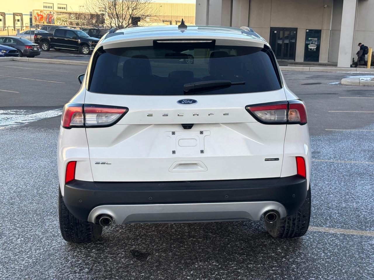 2021 Ford Escape SEL FHEV Photo3