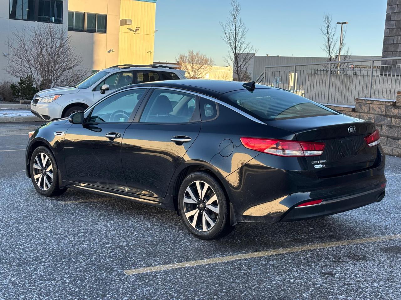 2017 Kia Optima LX/LX Conv/LX Conv Plus/1.6T LX/1.6T LX Tech | DEMO SALE! Photo2