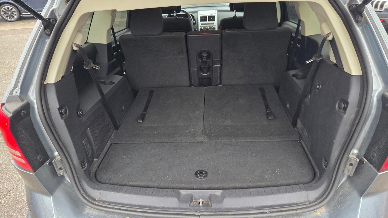 2010 Dodge Journey SXT 7 Pass. CERTIFIED - Photo #12