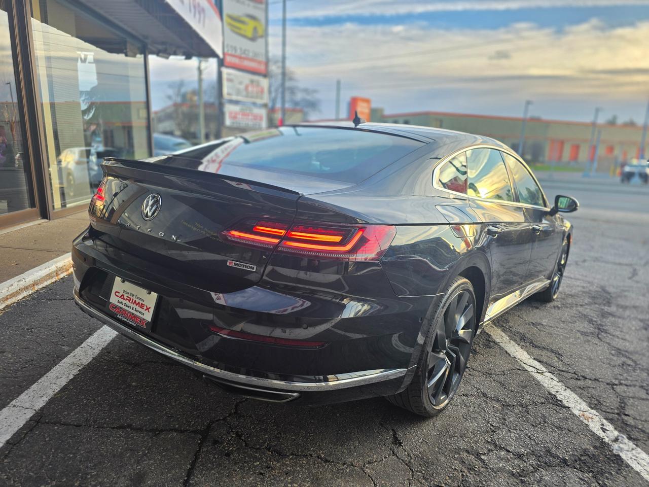 2019 Volkswagen Arteon 2.0 TSI R-Line | One Owner | BC CAR Photo4