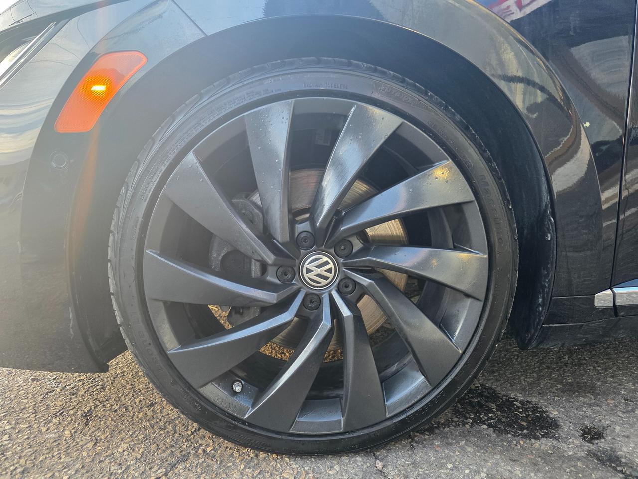 2019 Volkswagen Arteon 2.0 TSI R-Line | One Owner | BC CAR Photo