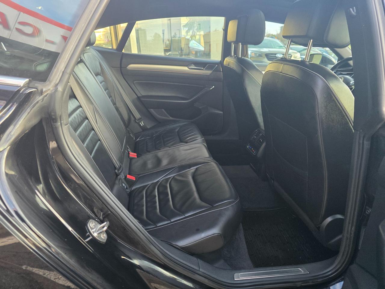 2019 Volkswagen Arteon 2.0 TSI R-Line | One Owner | BC CAR Photo