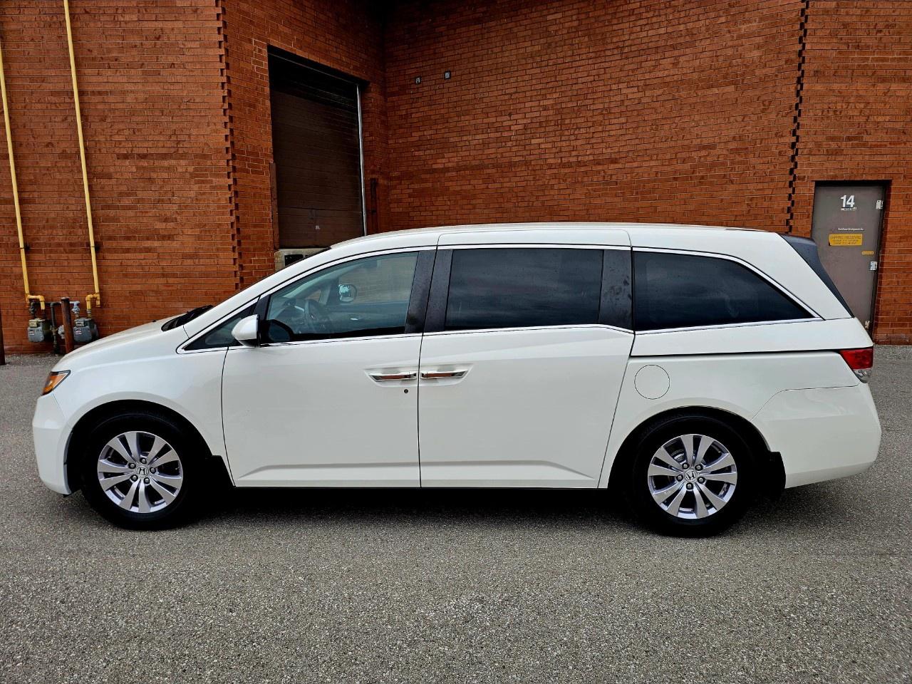 2017 Honda Odyssey EX - Photo #8