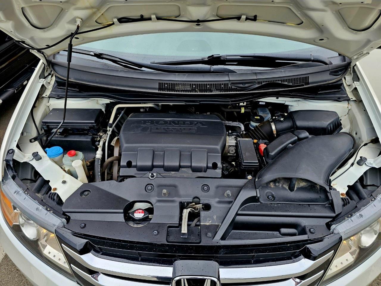 2017 Honda Odyssey EX Photo