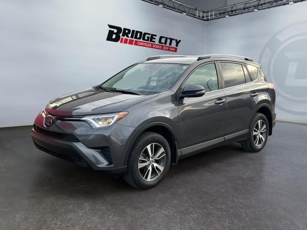 Used 2018 Toyota RAV4 AWD - Heated Seats - Bluetooth - LE Pkg - Alloy Wheels - Climate pkg - Backup Camera for sale in Lethbridge, AB