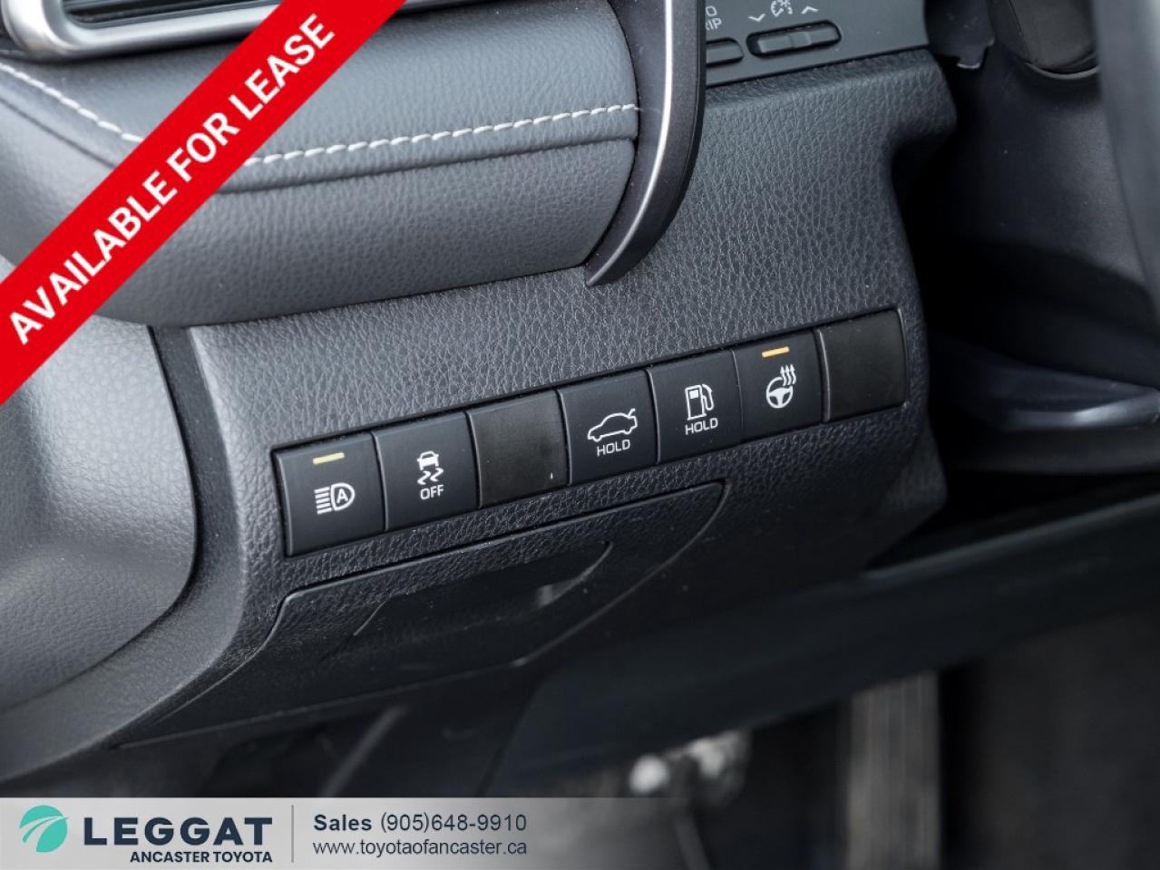 2023 Toyota Camry HYBRID Hybrid SE Auto Photo