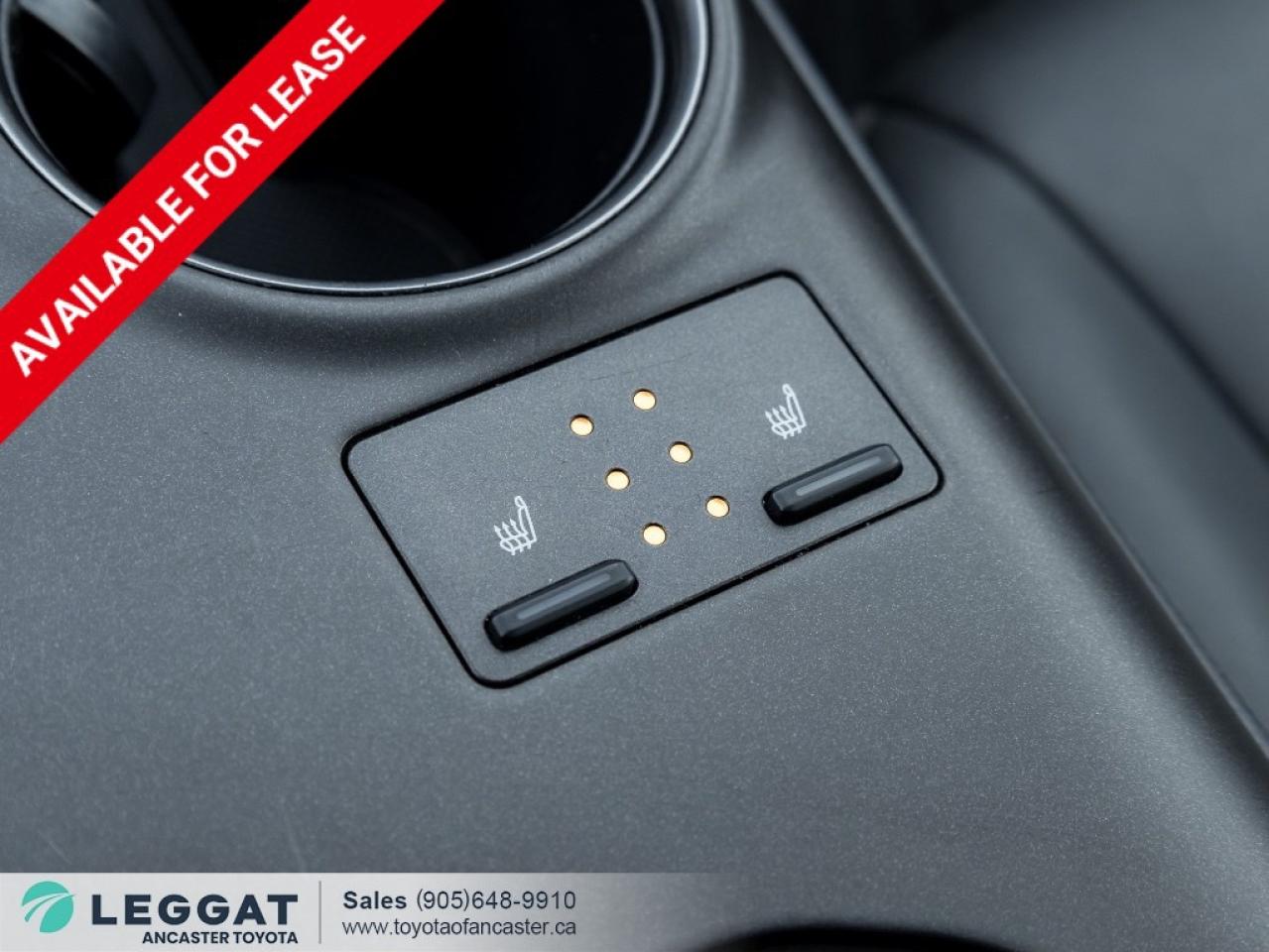 2023 Toyota Camry HYBRID Hybrid SE Auto Photo