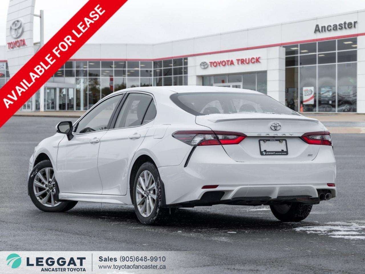 2024 Toyota Camry SE Auto Photo4