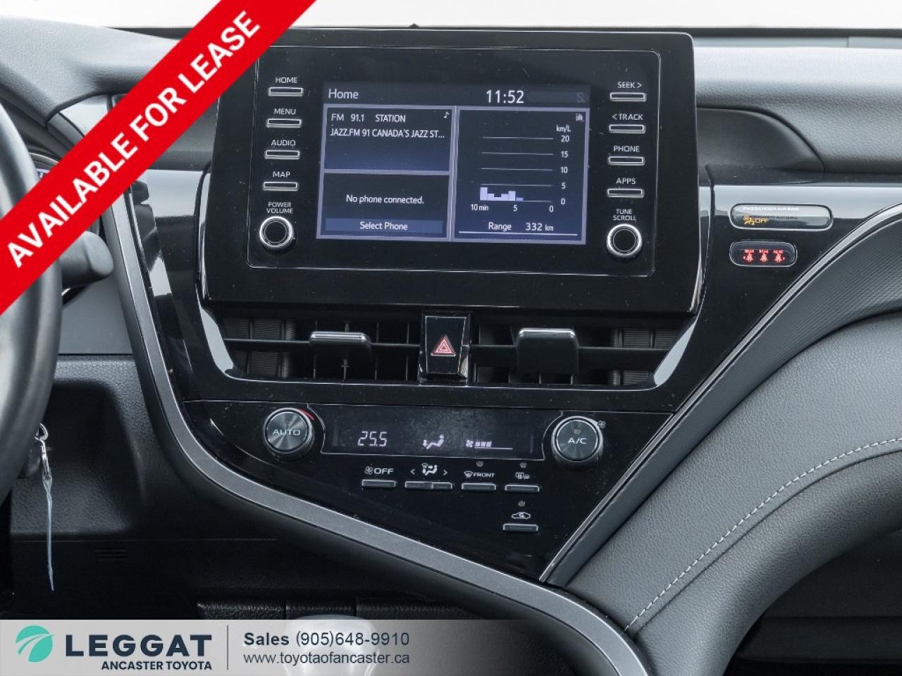 2024 Toyota Camry SE Auto Photo