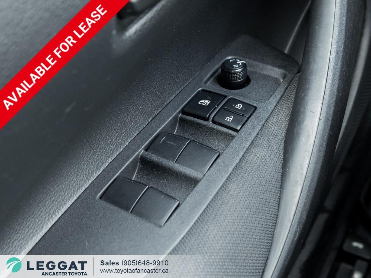 2024 Toyota Corolla LE CVT Photo