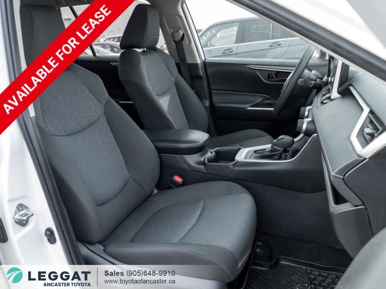 2024 Toyota RAV4 LE AWD Photo