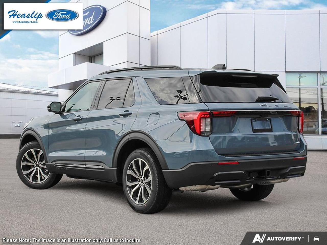 2026 Ford Explorer ST-Line Photo