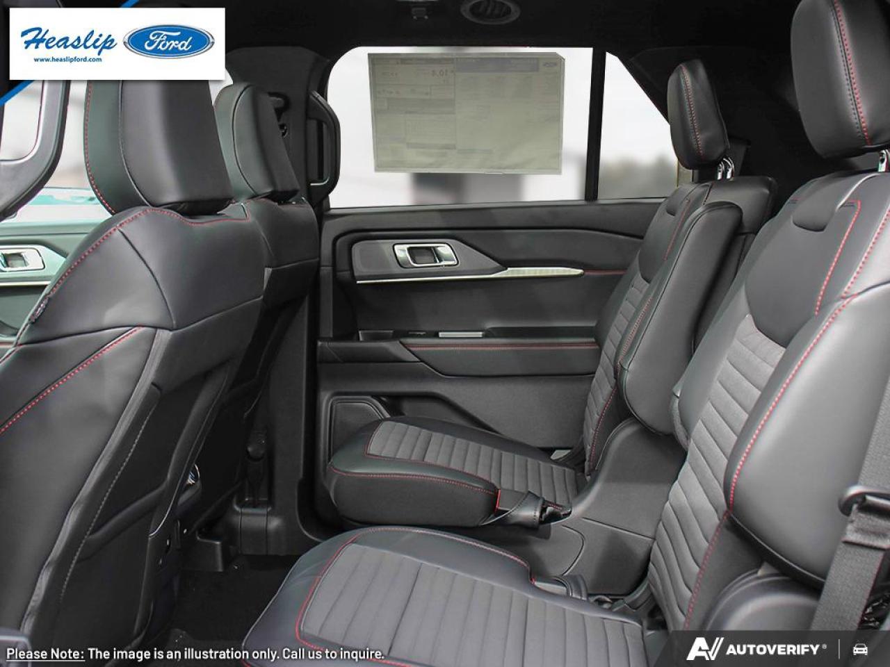 2026 Ford Explorer ST-Line 4WD Photo