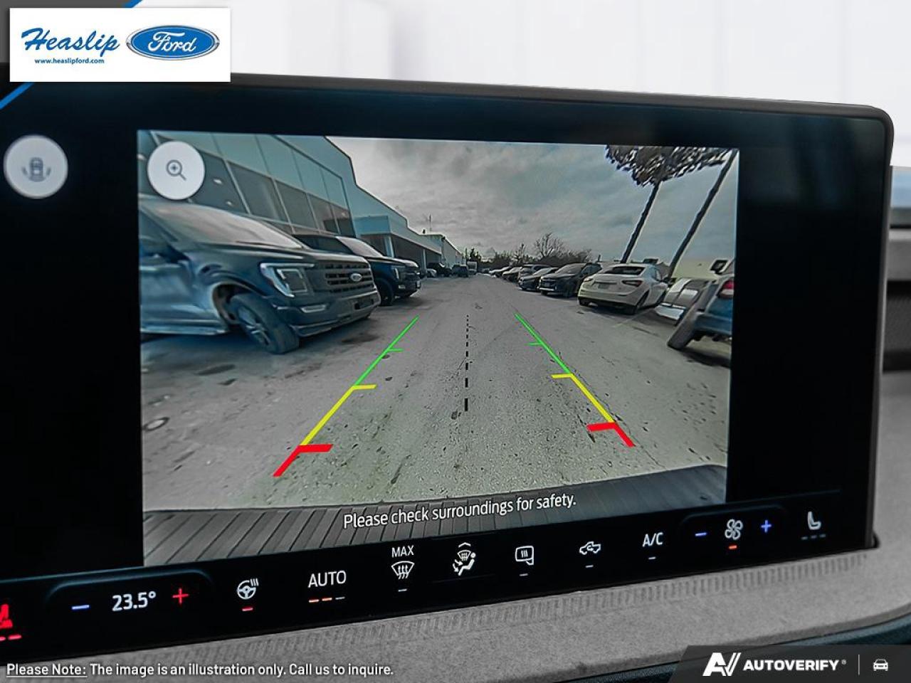 2026 Ford Maverick XLT Photo