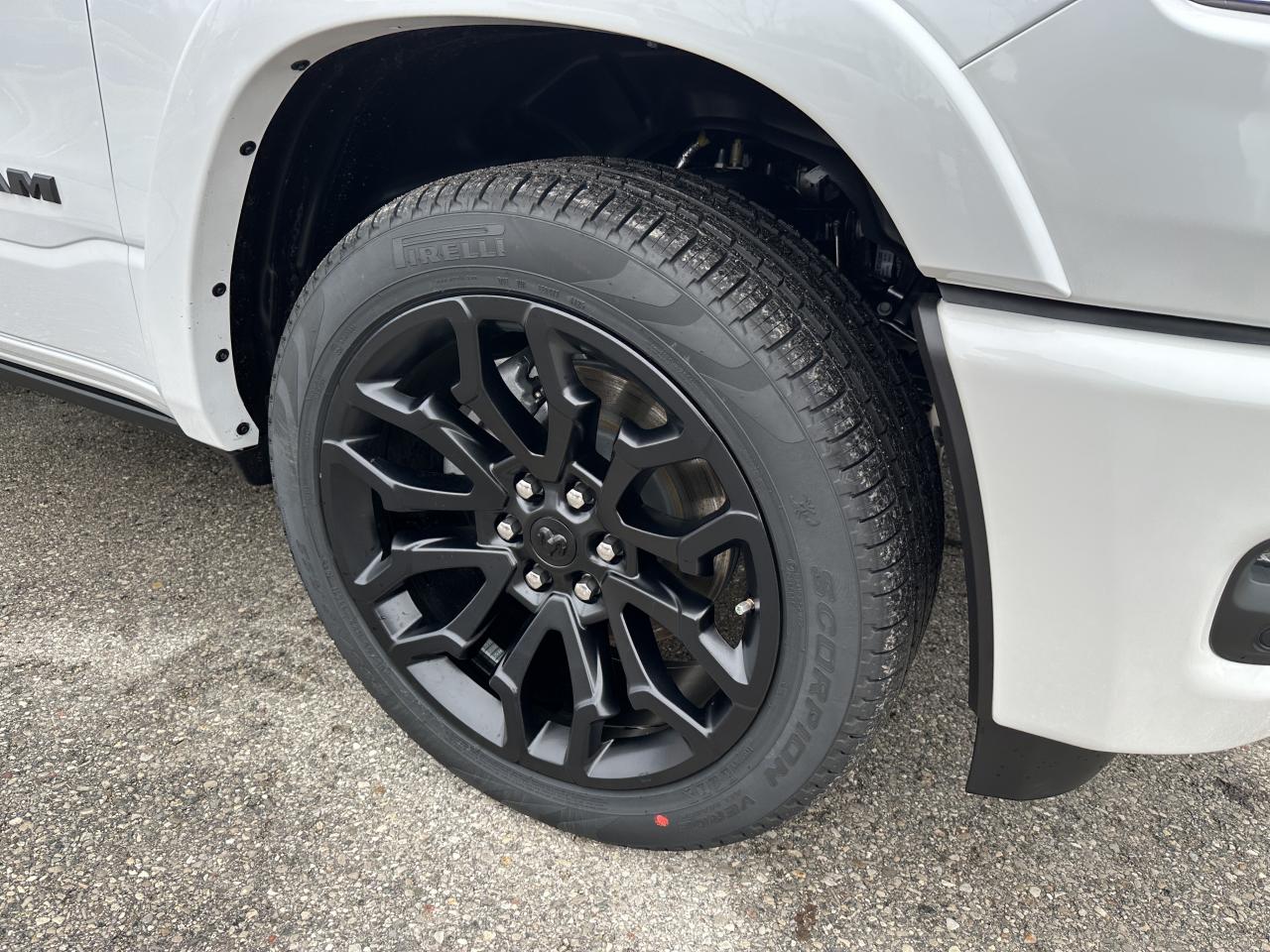 2026 RAM 1500 Limited Photo