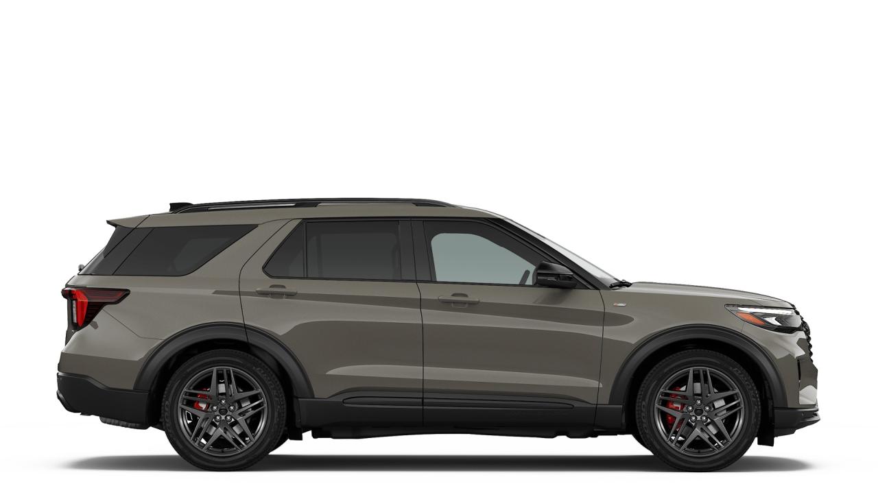2026 Ford Explorer ST-Line Photo4