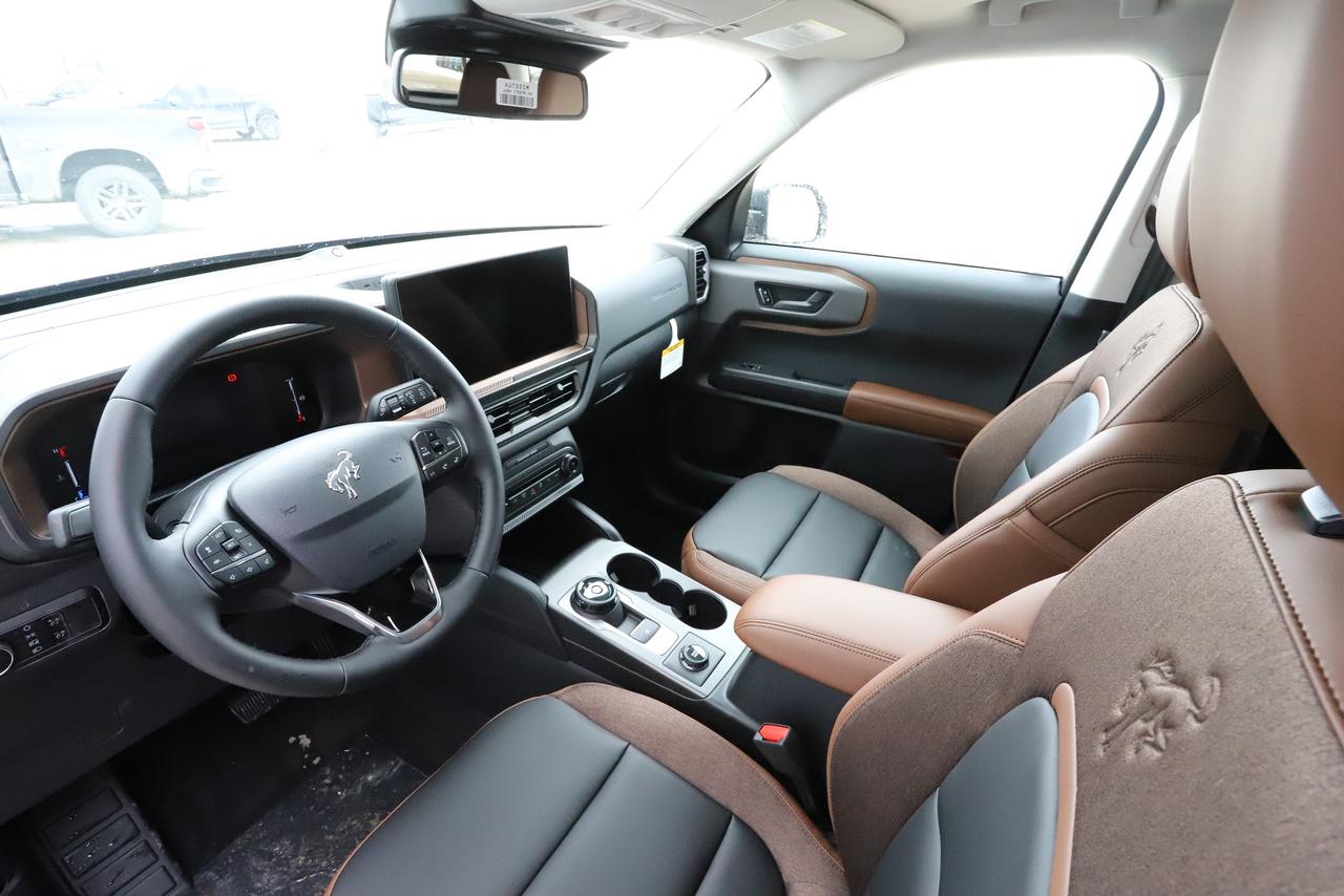 2026 Ford Bronco Sport Outer Banks 4x4 Photo