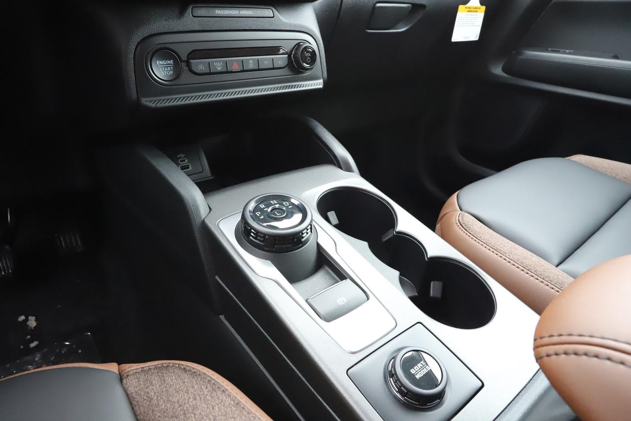 2026 Ford Bronco Sport Outer Banks 4x4 Photo