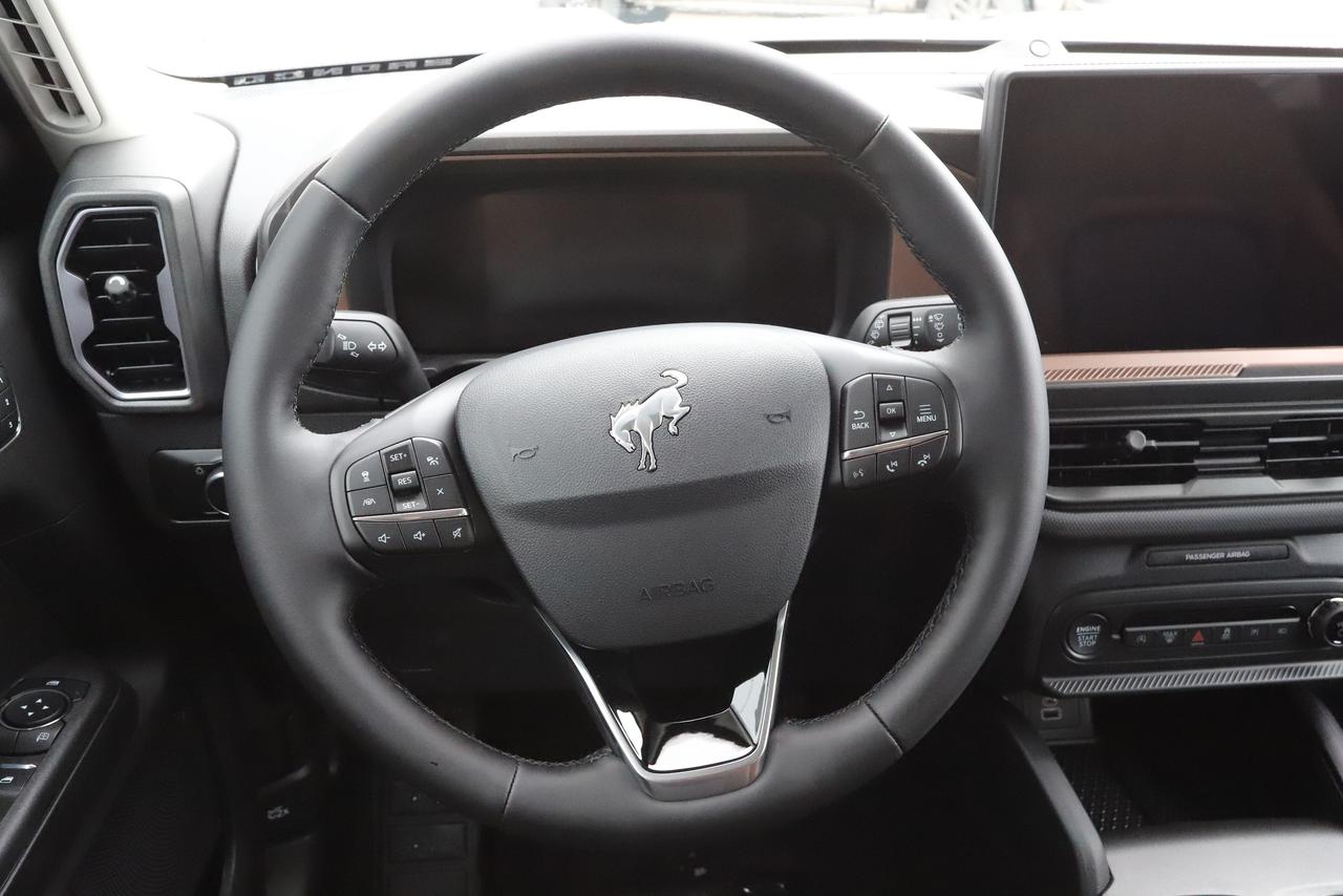 2026 Ford Bronco Sport Outer Banks 4x4 Photo