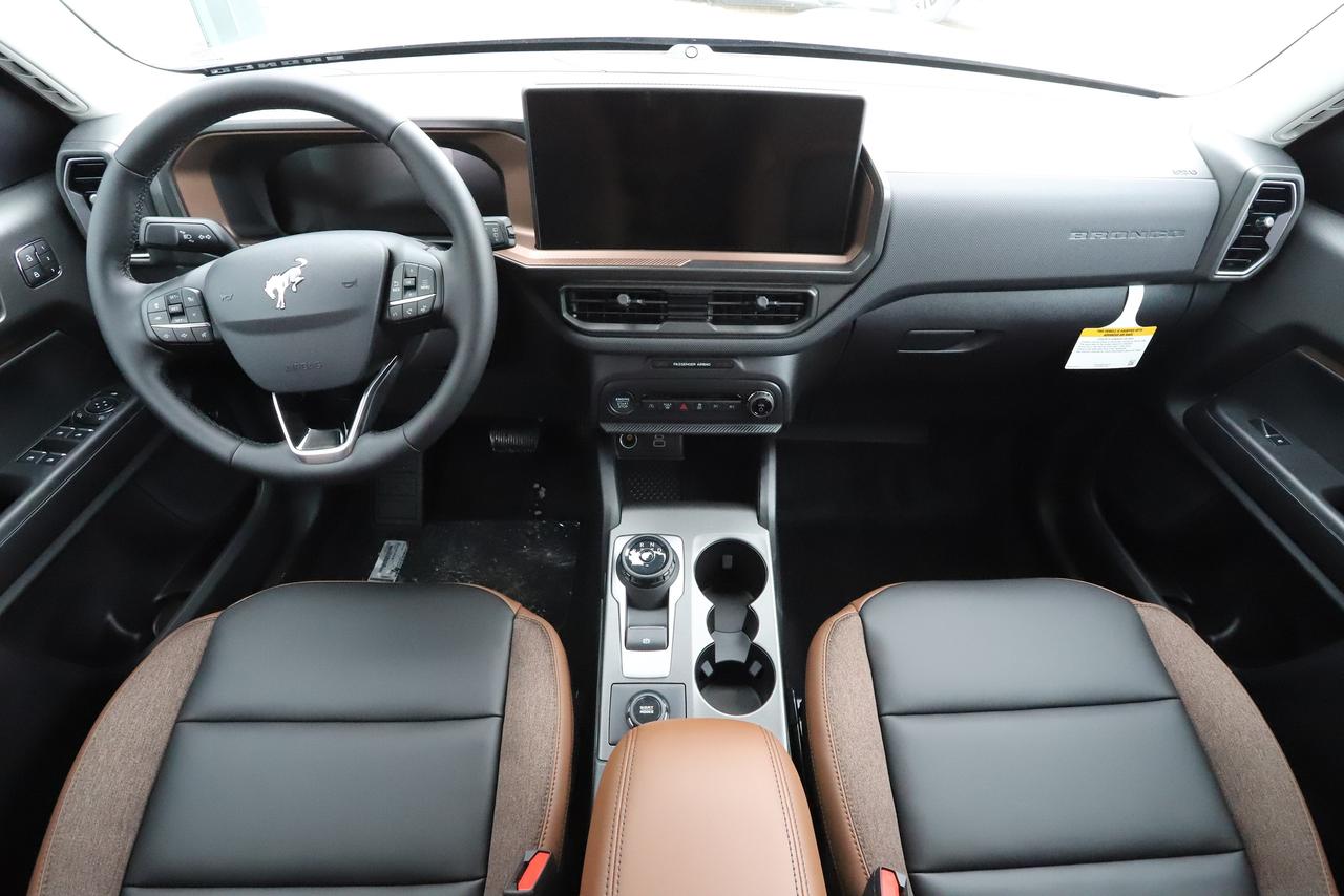 2026 Ford Bronco Sport Outer Banks 4x4 Photo