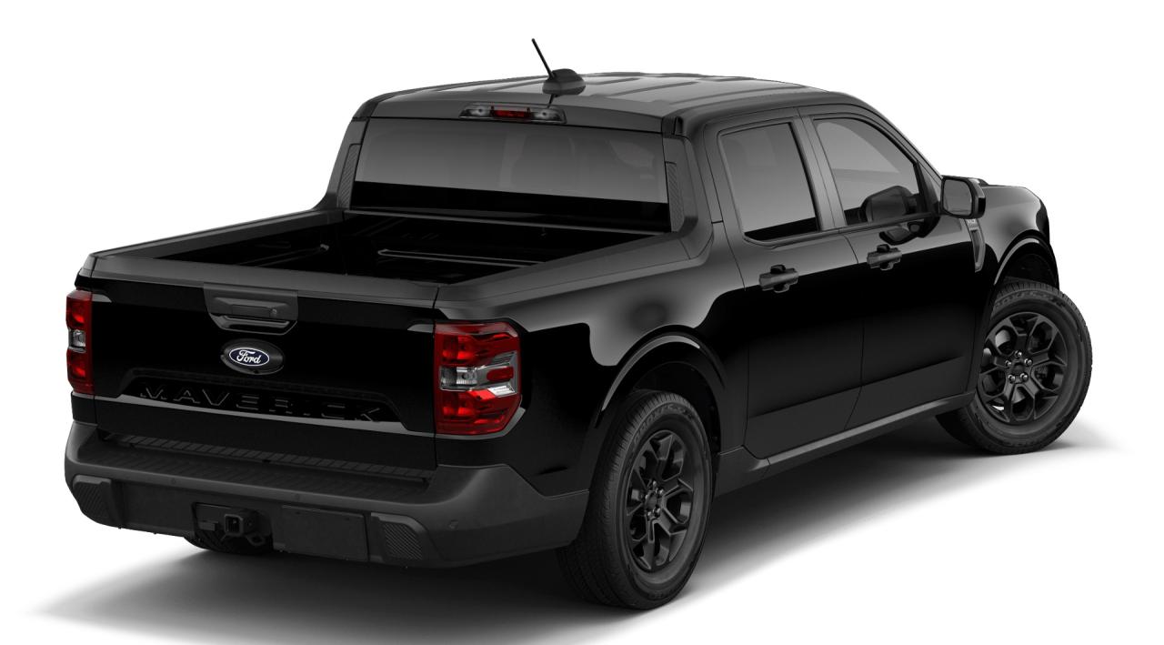 2026 Ford Maverick XLT Photo2