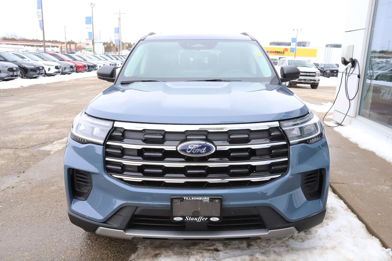 2026 Ford Explorer Active w/200A Pkg 4WD Photo