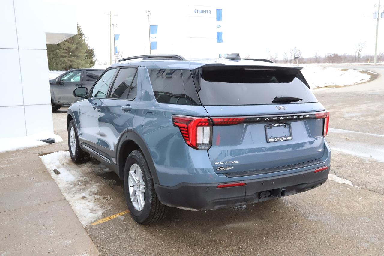 2026 Ford Explorer Active w/200A Pkg 4WD Photo