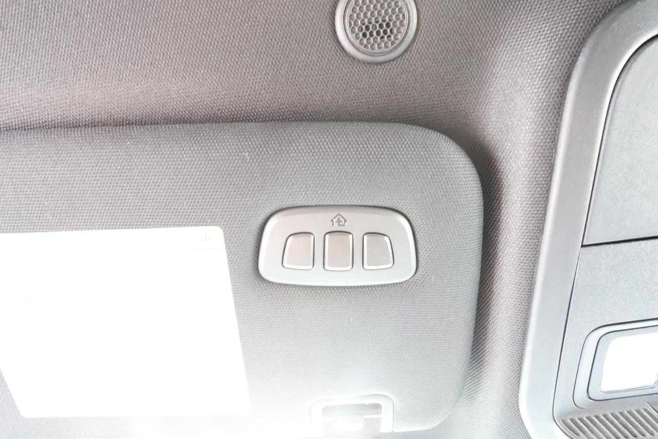 2026 Ford Explorer ST 4WD Photo