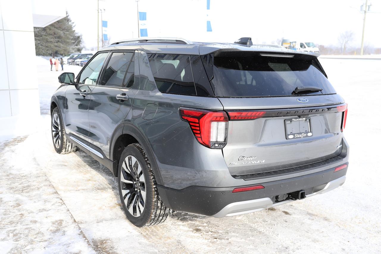 2026 Ford Explorer Platinum 4WD Photo