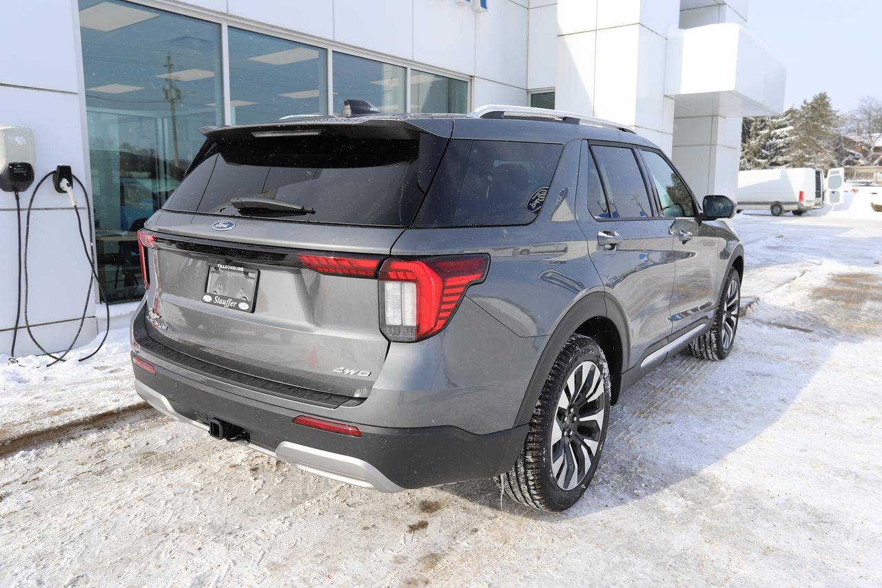 2026 Ford Explorer Platinum 4WD Photo