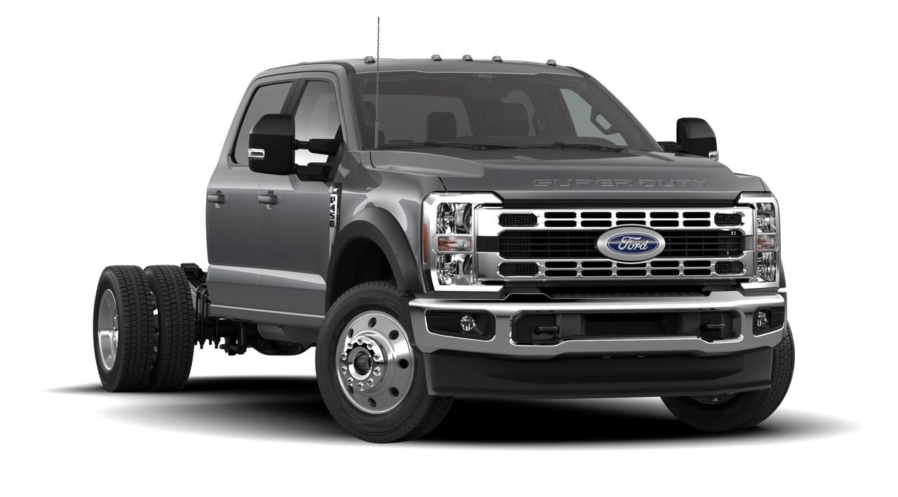 2026 Ford F-450 4X4 CREW CHAS CAB DR Photo