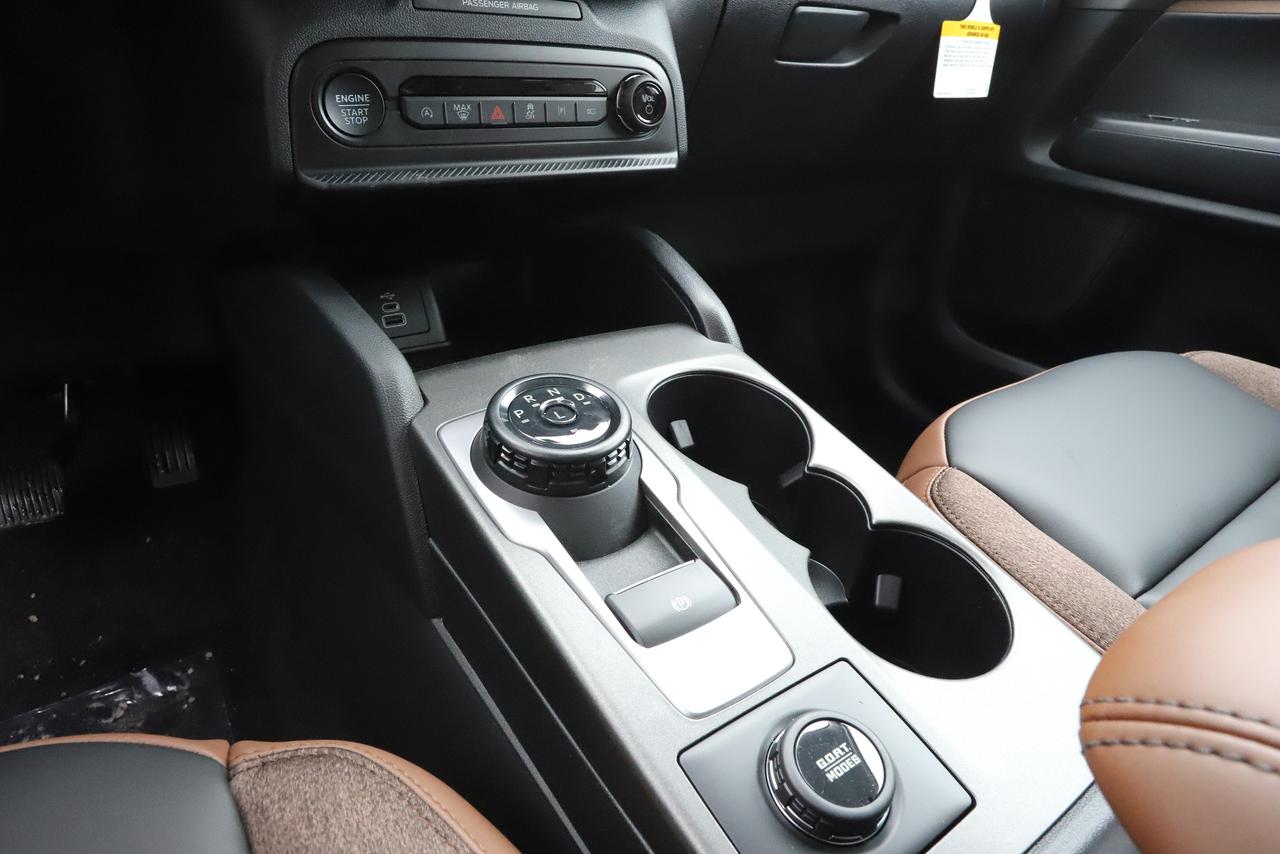 2026 Ford Bronco Sport Outer Banks 4x4 Photo