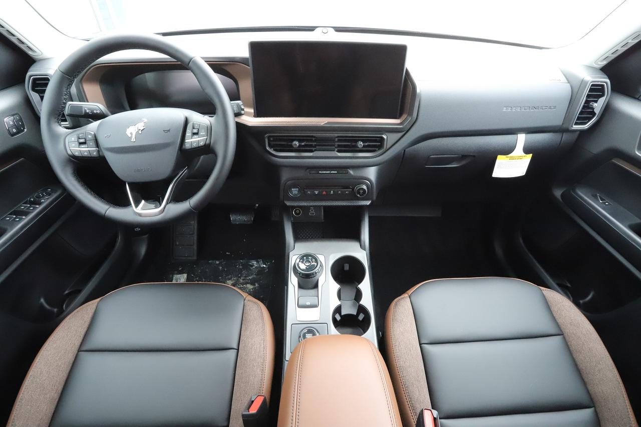 2026 Ford Bronco Sport Outer Banks 4x4 Photo