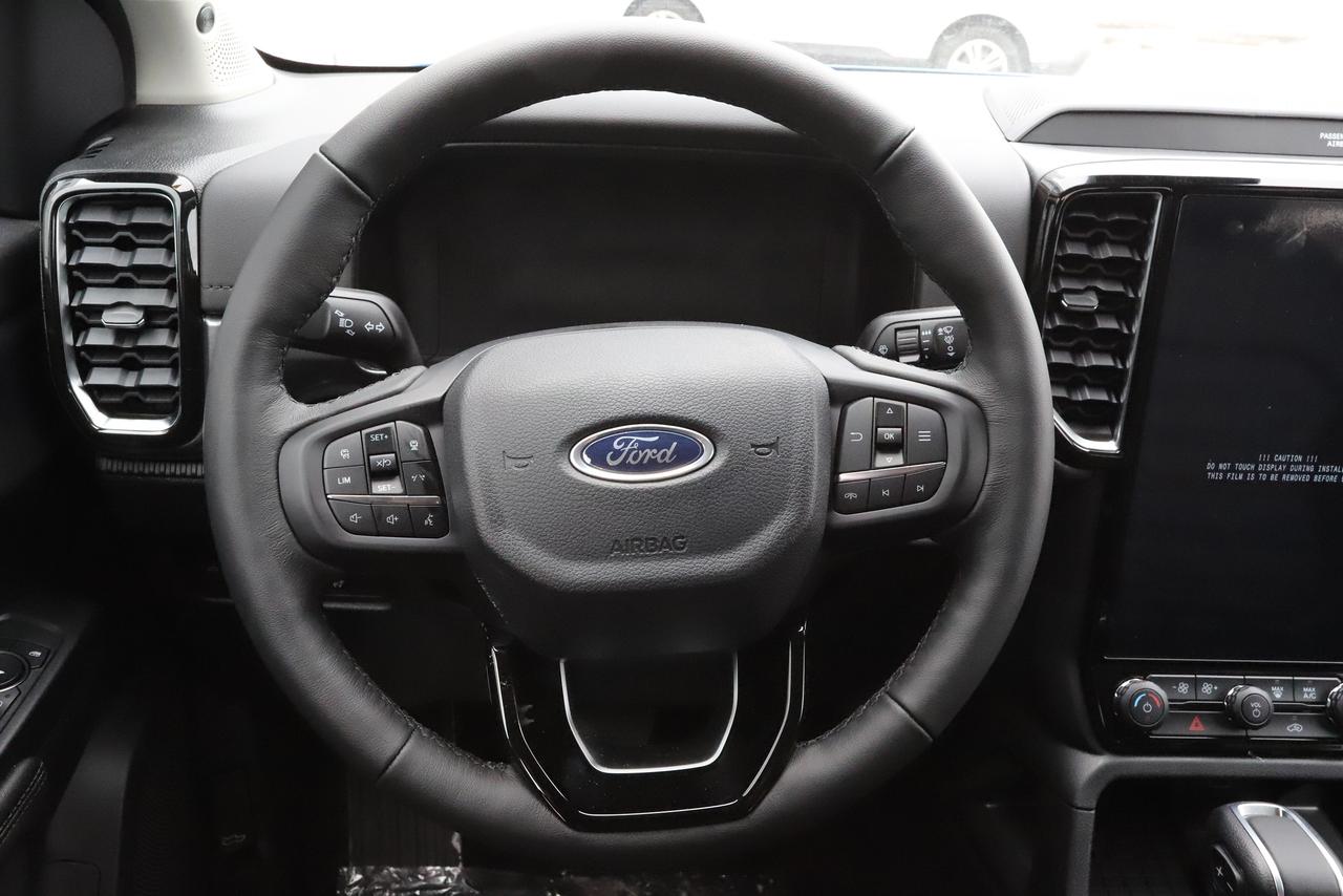 2026 Ford Ranger LARIAT 4WD SuperCrew 5' Box Photo