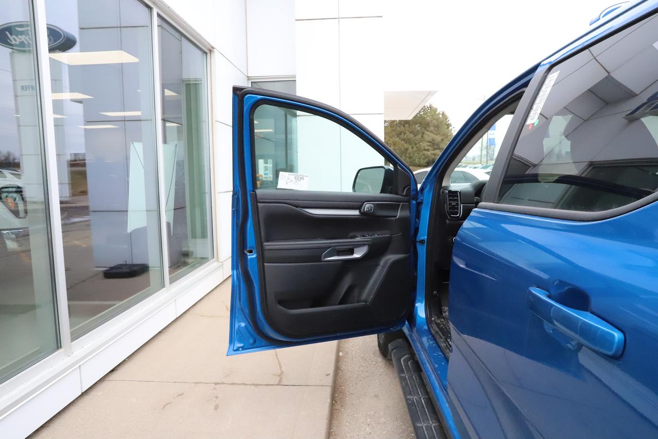 2026 Ford Ranger LARIAT 4WD SuperCrew 5' Box Photo