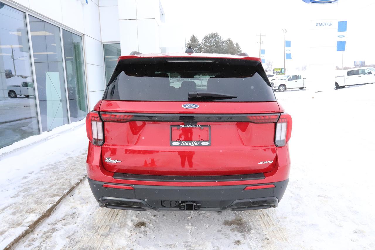 2026 Ford Explorer ST-Line 4WD Photo